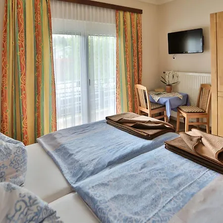 Han/Misafirhane Bader